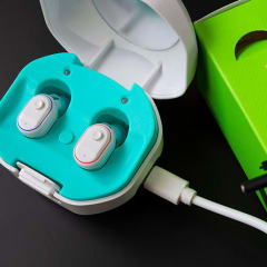 Top 10 Must-Have Hearing Aid Accessories